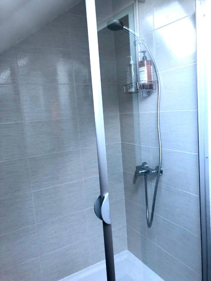 Chambre Double Avec Salle De Bain Privative Auxerre Ngoại thất bức ảnh